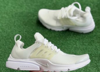 NIKE AIR PRESTO SIZE 11 Like New
