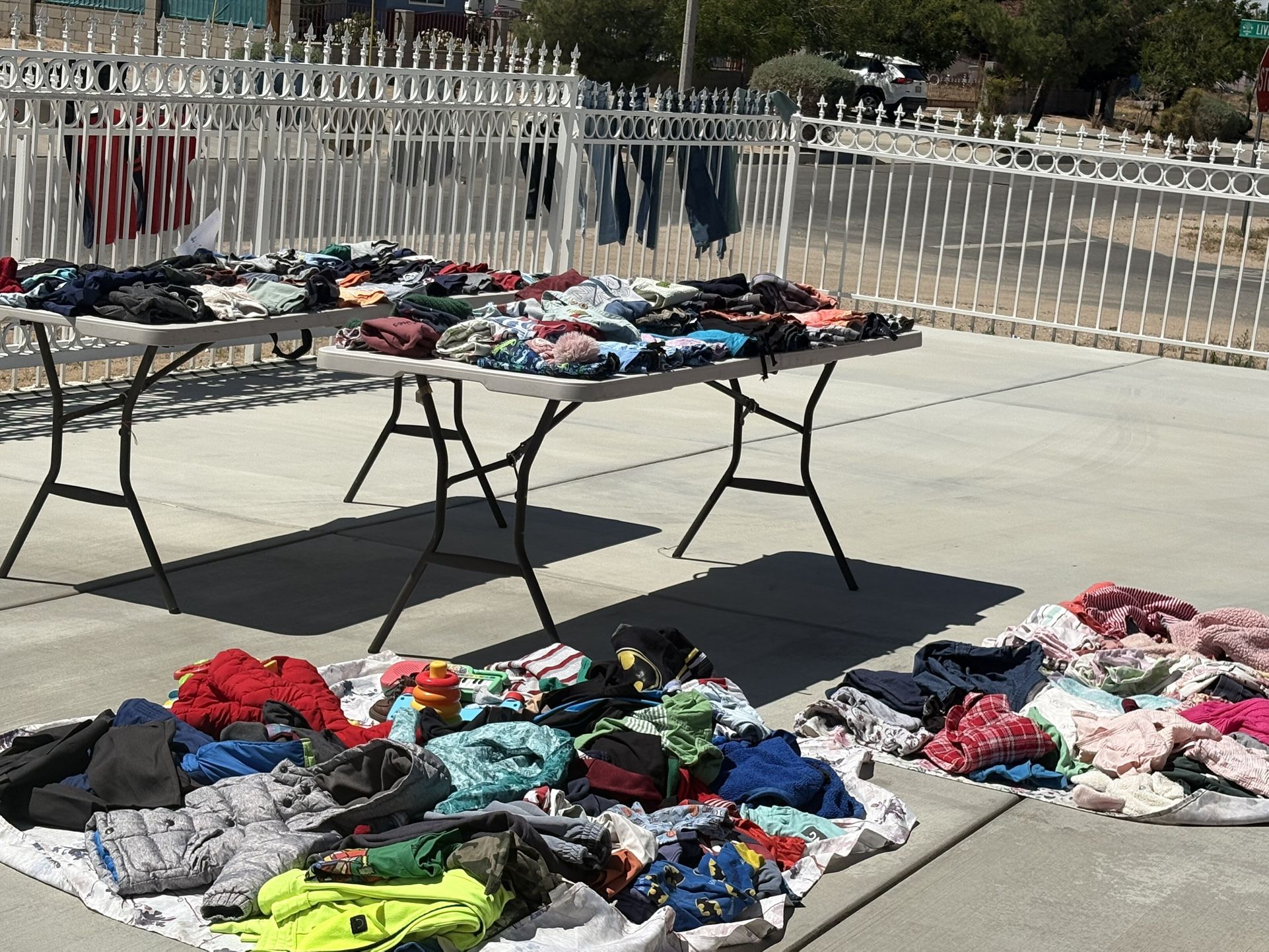 Yard Sale Thursday 10-92025 Hesperia All Clothes And Shoes $1 Each Except Halloween Costumes And Jackets $5.00 Each 9939 8th Ave Hesperia CA 92345