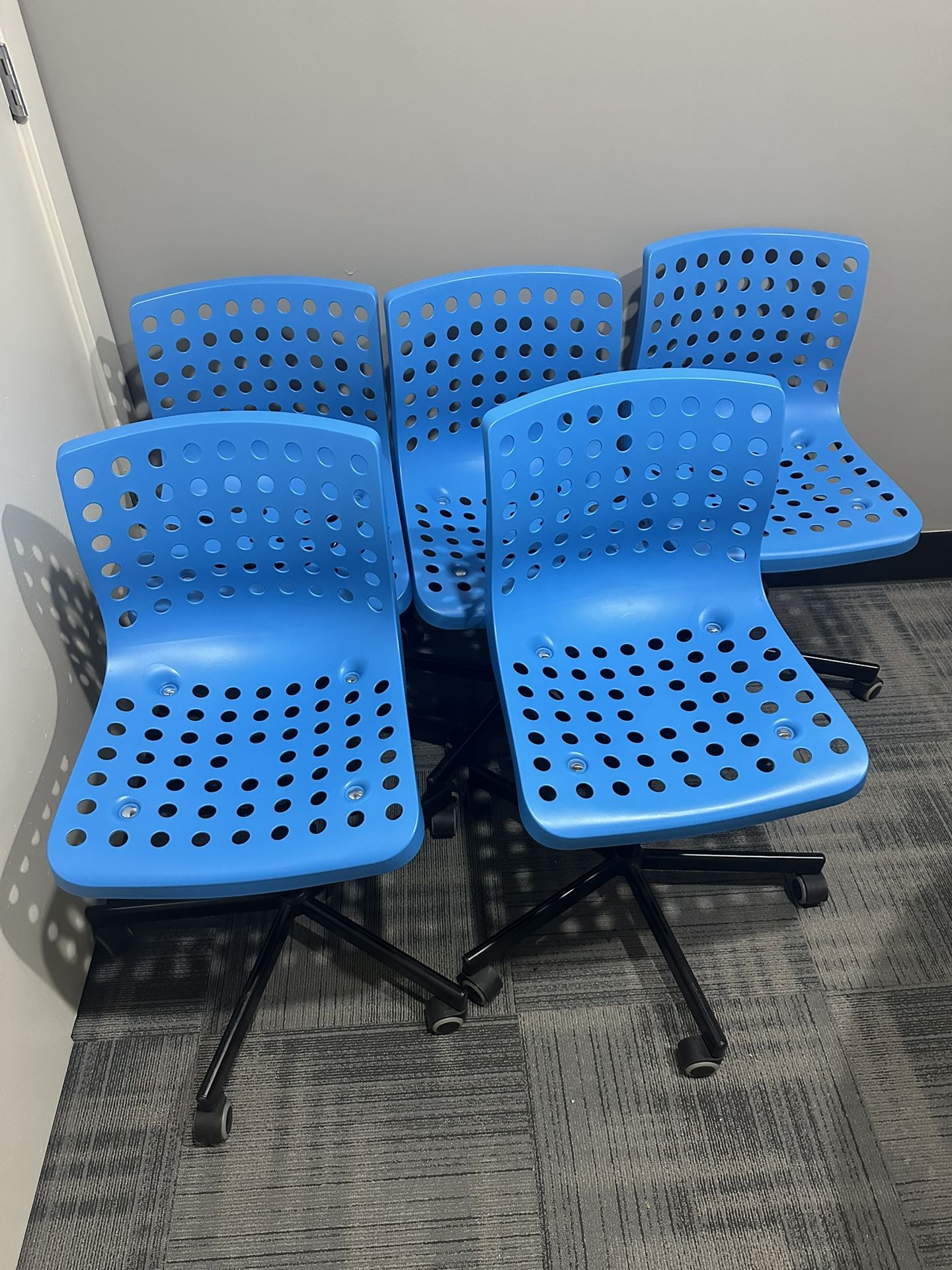 IKEA Sporren Swivel Chairs