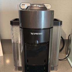 Like New Black Nespresso Machine 