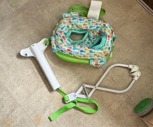 Baby door jumper