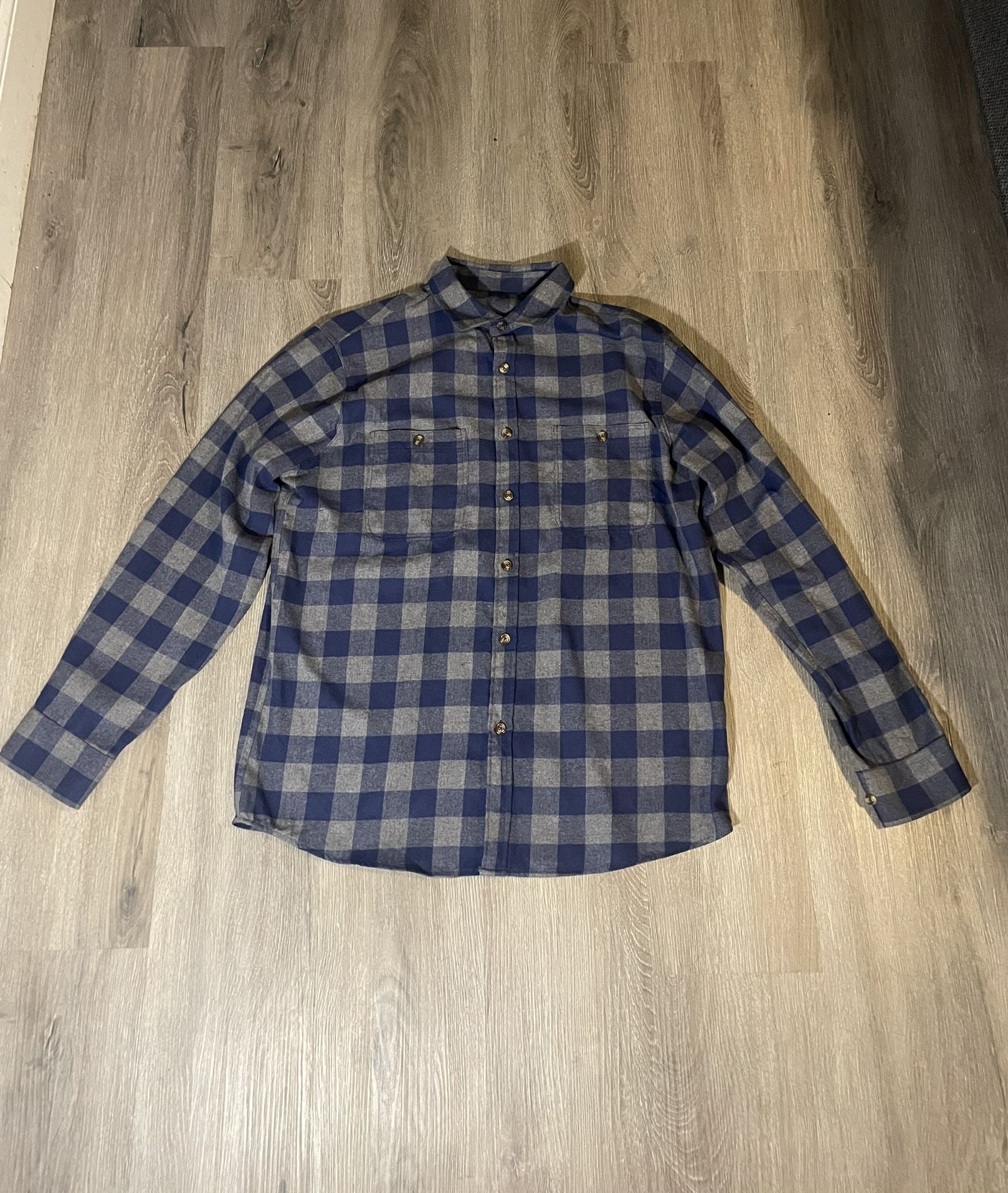 Y2K Blue/Grey plaid button up flannel