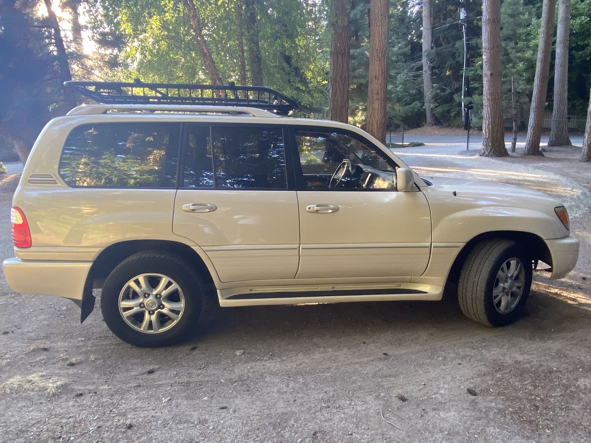 2003 Lexus LX 470
