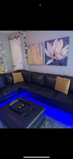 Sectional couch