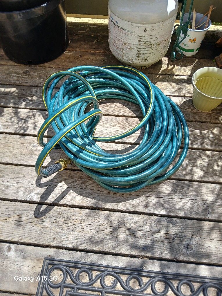100 Foot Garden Hoses