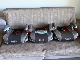 Graco TurboBooster Car Seat.