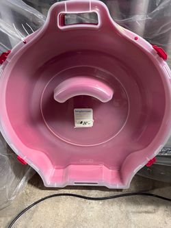 Wreath storage container