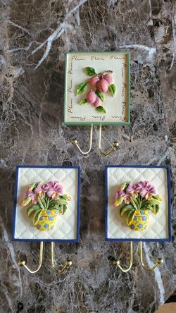 Kitchen hooks/ wall hangers/ wall hooks