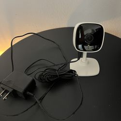 Tapo home security Wi-Fi camera w/ 64G Memory Card