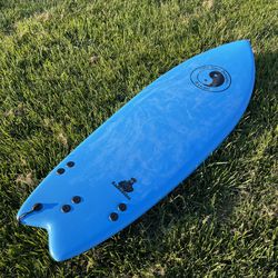 5’7” Rad Rooster Foam Shortboad Fish Surfboard