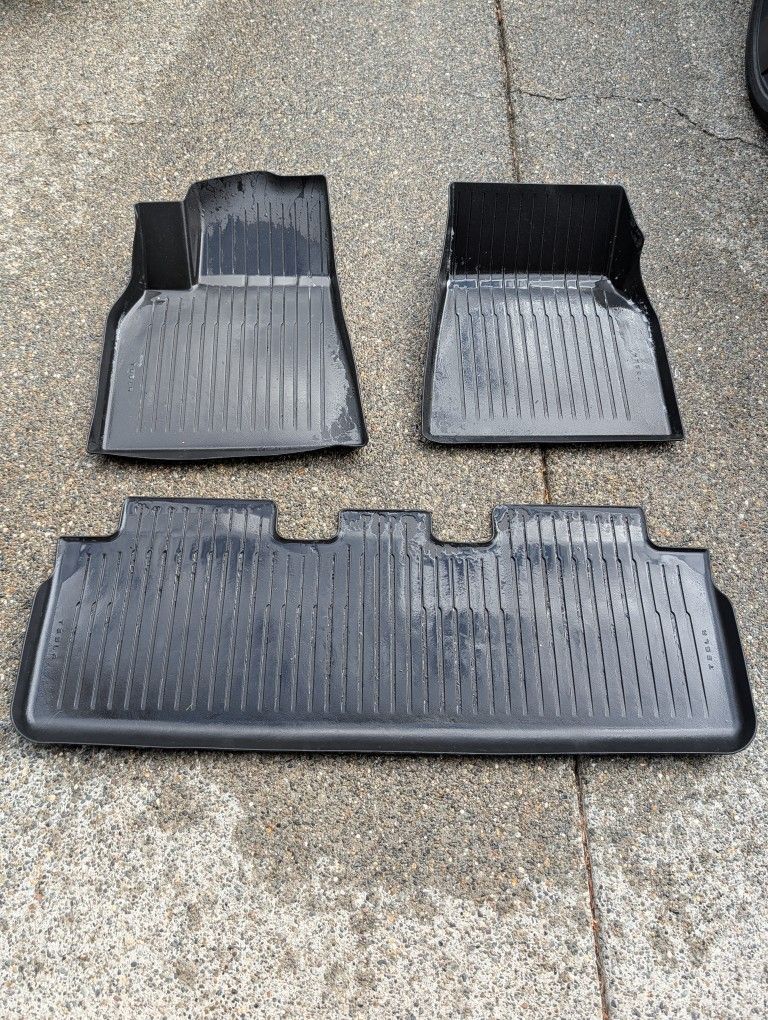 Tesla Model Y All Weather Floor Mats 2020-2024 OEM