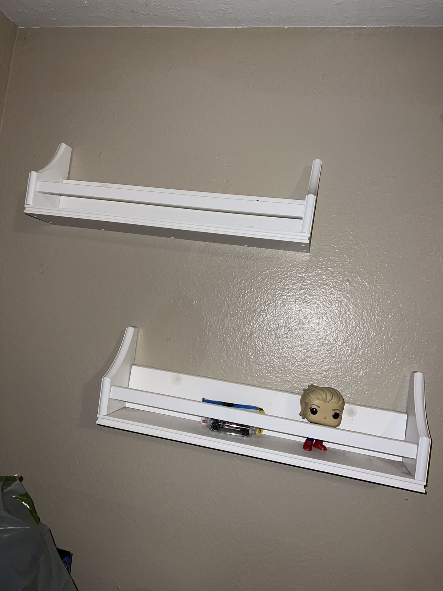 20in x 4in Wall Shelves