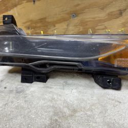 2017-2023 Tesla Model 3 - Y LED Right Side , Passenger Side Fog Light OEM 1077392-00-F