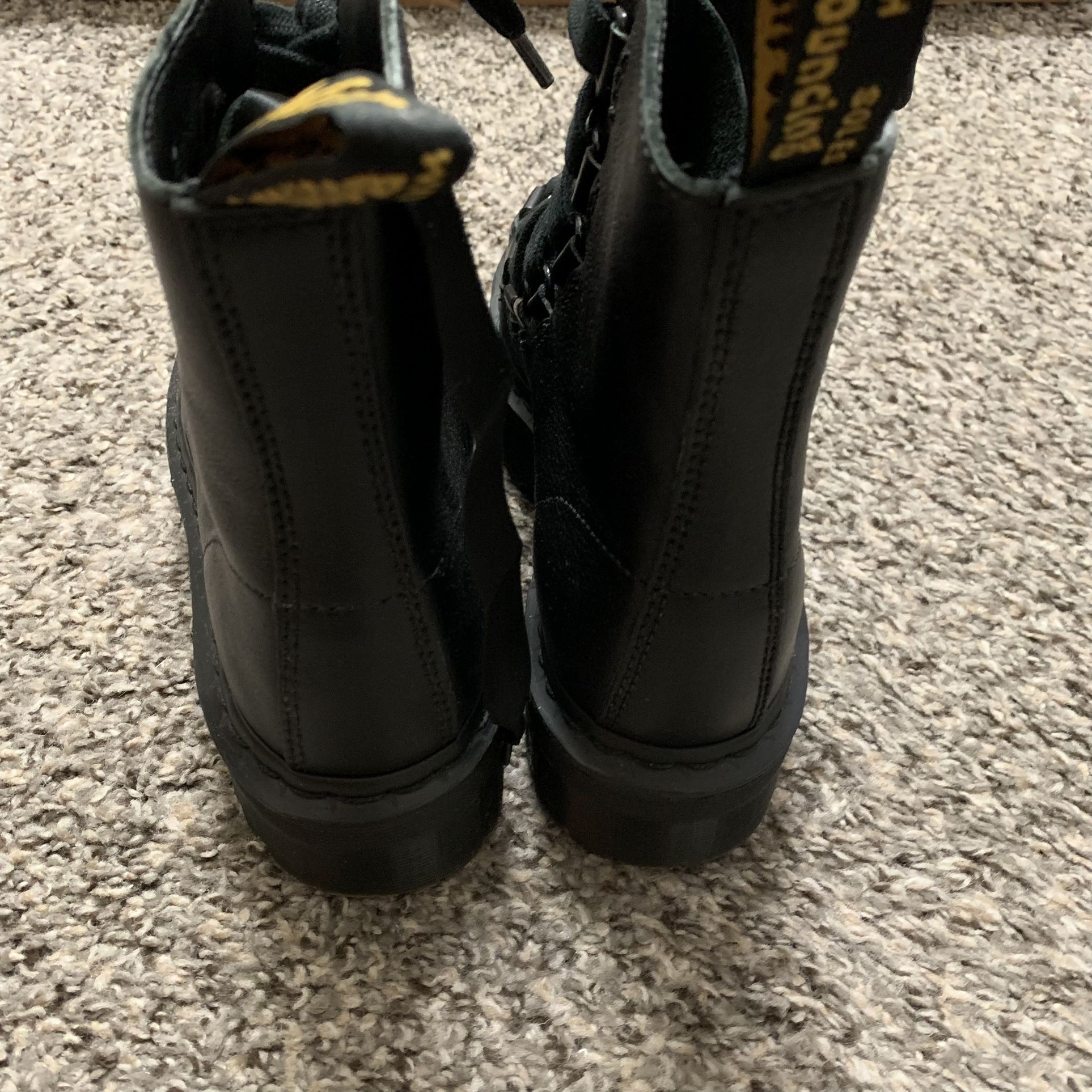 Dr Martens Trevonna Women s shoes
