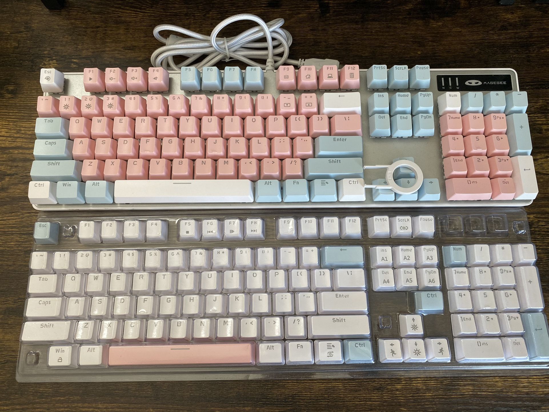 Magegee Mechnical Keyboard with Pink And Blue Keys