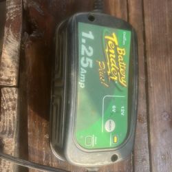 Battery tender