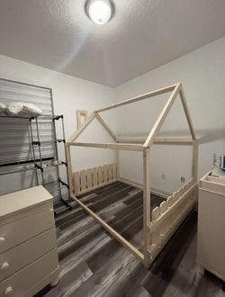 Custom Kids Full Size Bed