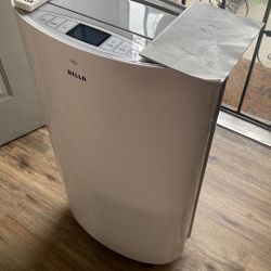 Della Air Conditioner/Dehumidifier/Heater 