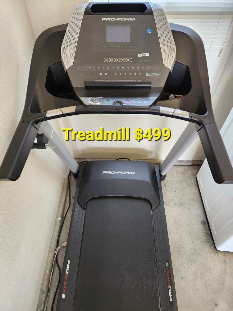 Proform Treadmill 505 CST w/ Warranty