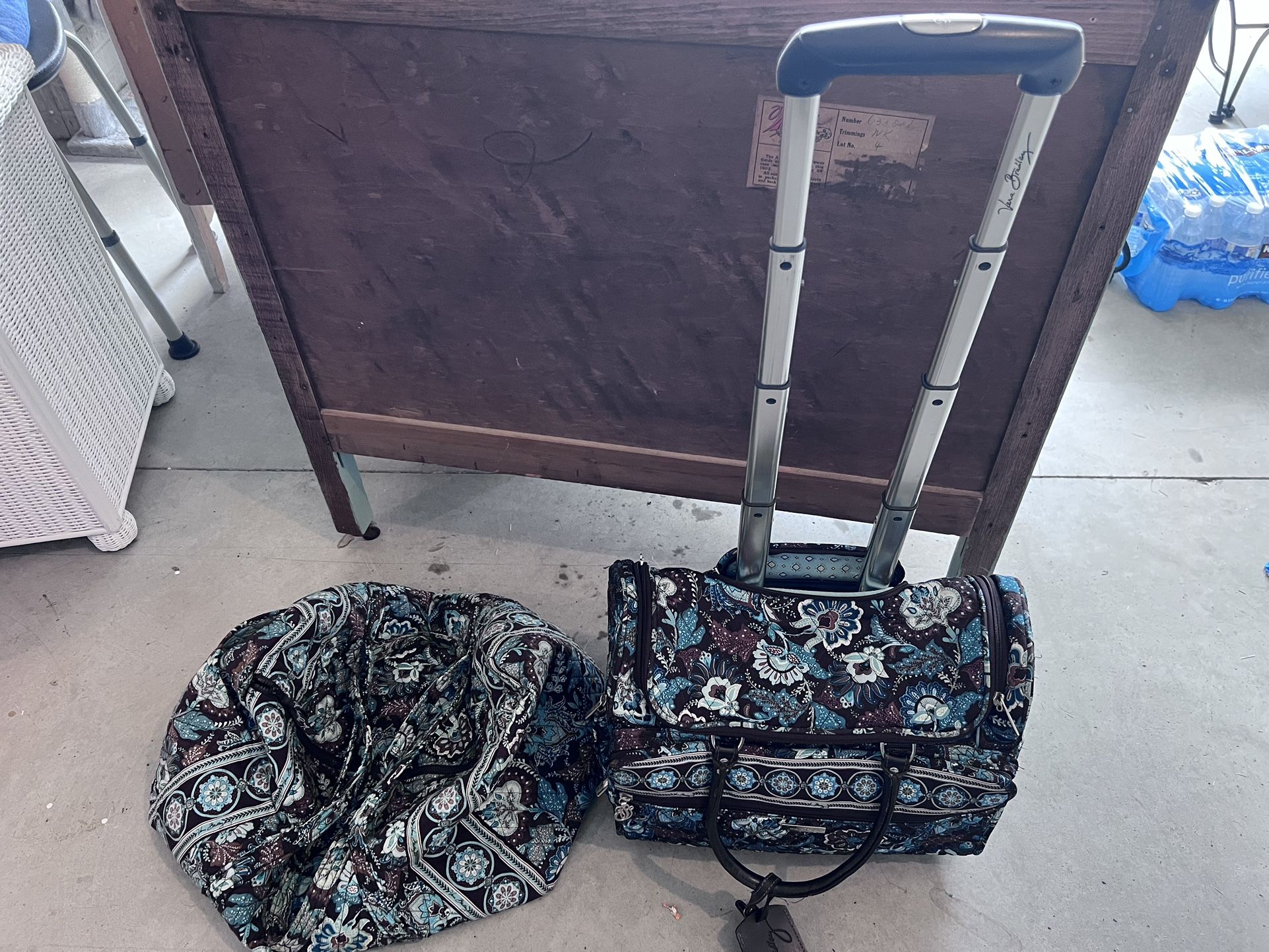 Very Bradley Luggage Set