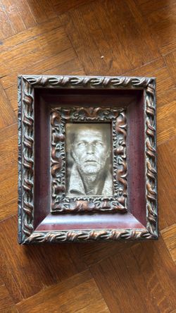 Picture frame 12x10”