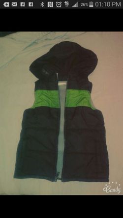 Crazy 8 puffer vest