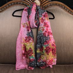 Beautiful scarf/ sheer shawl/ wrap/ Dupatta