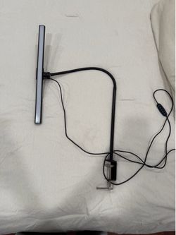 DESK LAMP