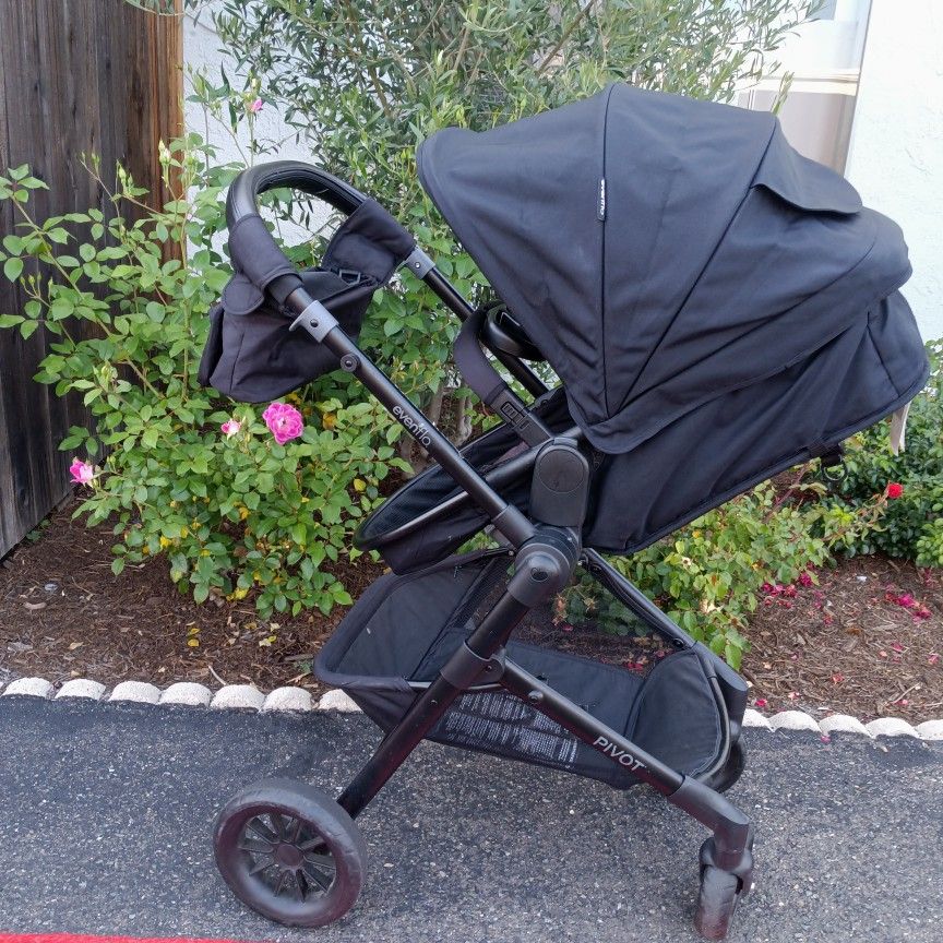 Evenflo Stroller Pivot