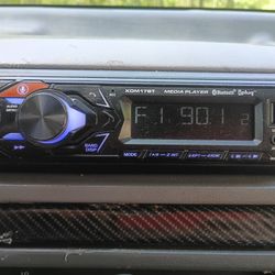 Dual Multimedia Car Radio
