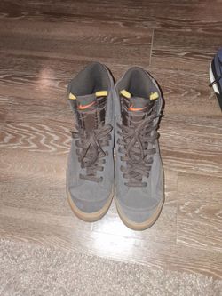 Brown sway blazers