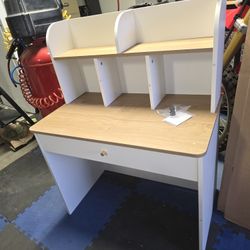 Kids Wooden Study Desk Children Writing Table with Hutch & Drawer White