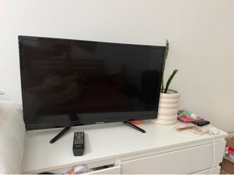 Hisense 32” TV