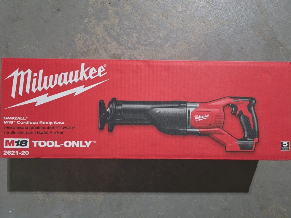 Milwaukee M18 Sawzall 