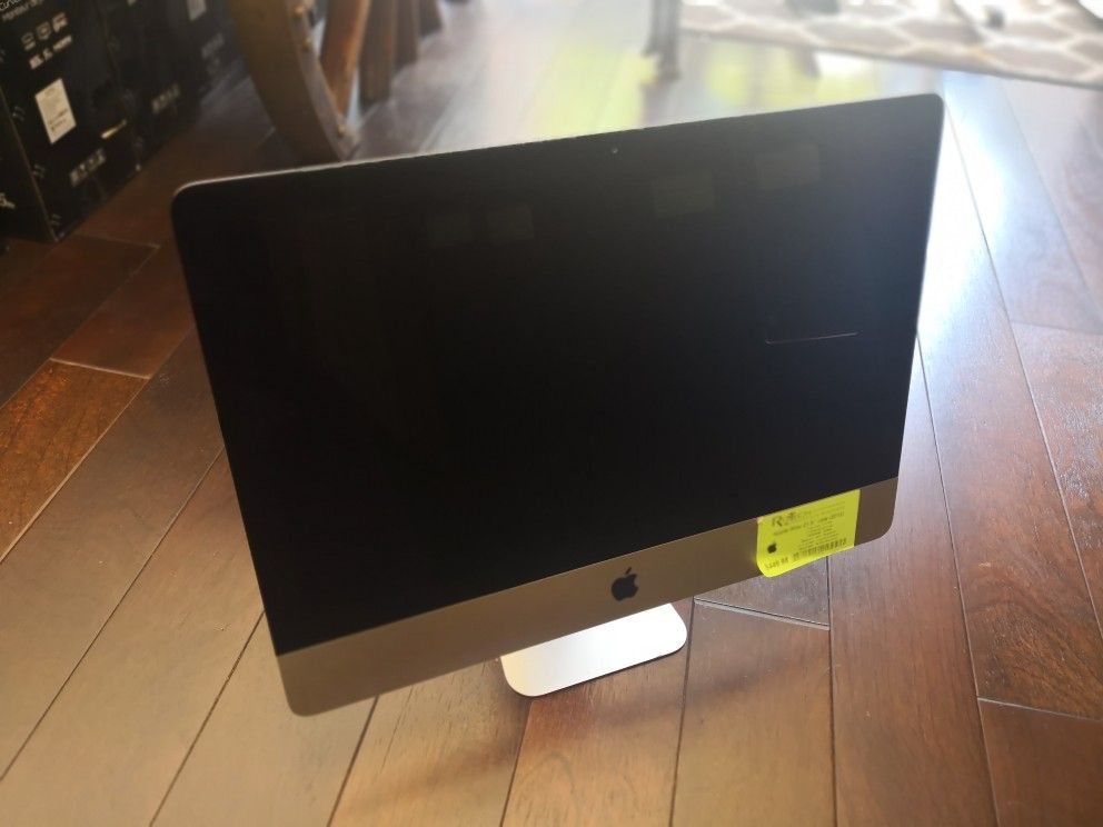 Apple iMac 21.5" Late 2012 with (contact info removed), 16GB RAM, 240GB SSD, MacOS Catalina, 21.5" Screen