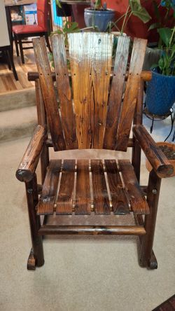 Char-Log Solid Wood Single Rocker - Excellent Condition