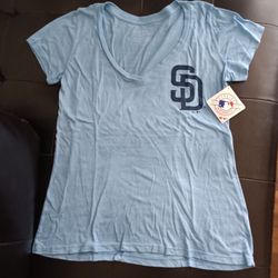 2X Women's Padres Majestic V-neck Tee