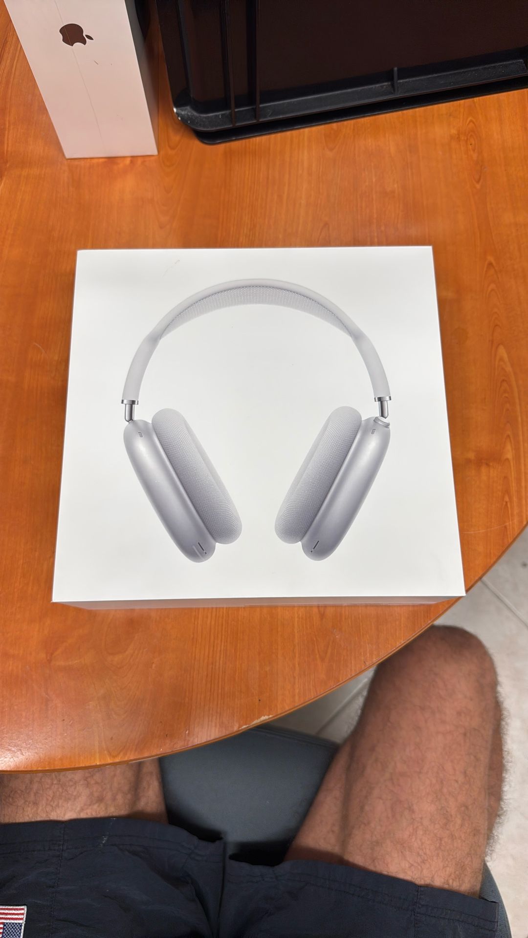 Apple Airpods Max Over Ear Headphones