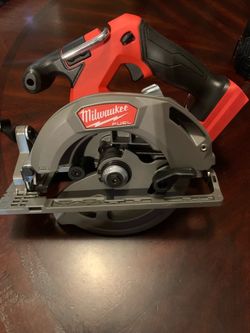 Milwaukee m18 fuel nuevo tool only