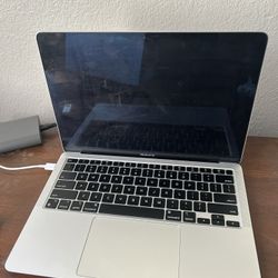 Mac Book Air M1  (2020 Model)