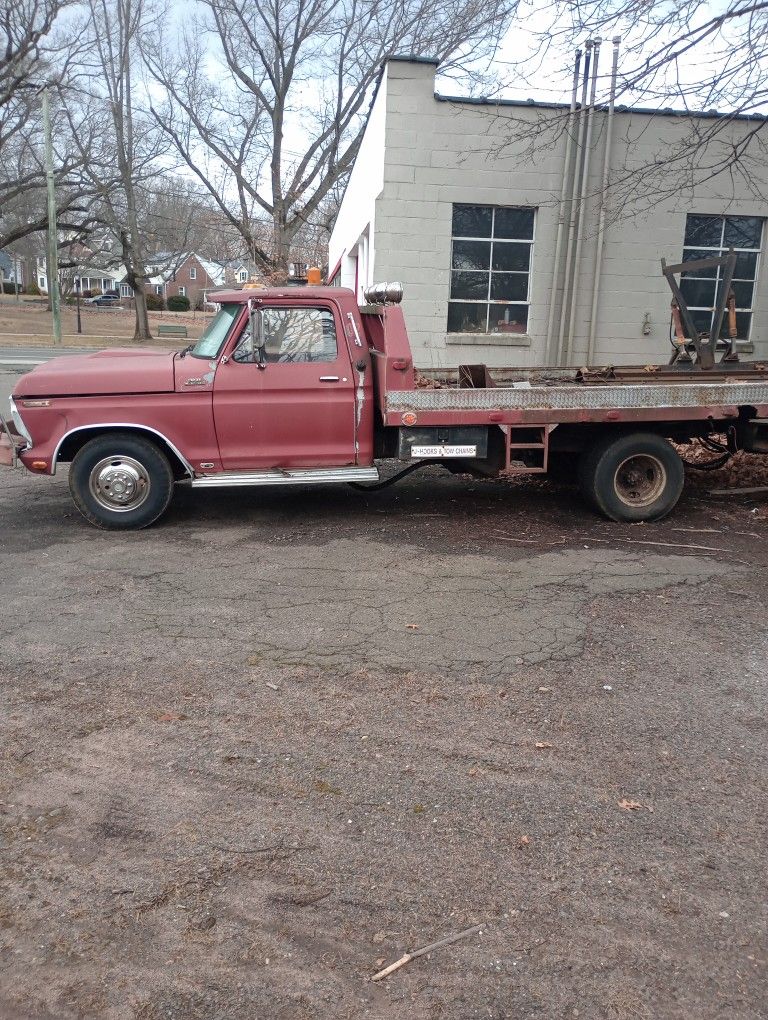 Ford F350 Flatbed 1978