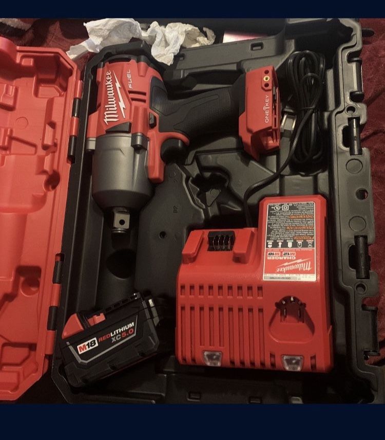 Milwaukee Impact Gun for Sale in Glendale, AZ OfferUp