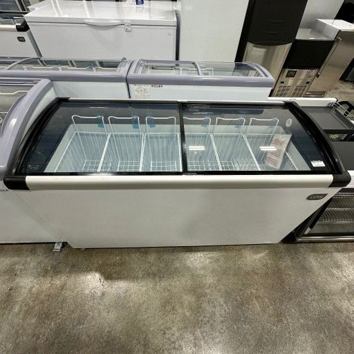 Display Freezer
