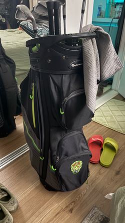 Taylor Made Golf Bag Lime Green GREAT CONDITION