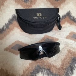 Revision military eyewear