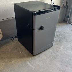 Student Fridge