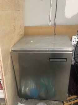 Under counter fridge