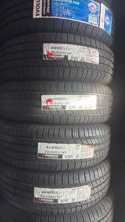 Hankook Kinergy ST 205/65R15 94T Tires – Set of 4