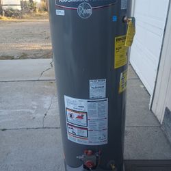 Water Heater 40 Gallons 