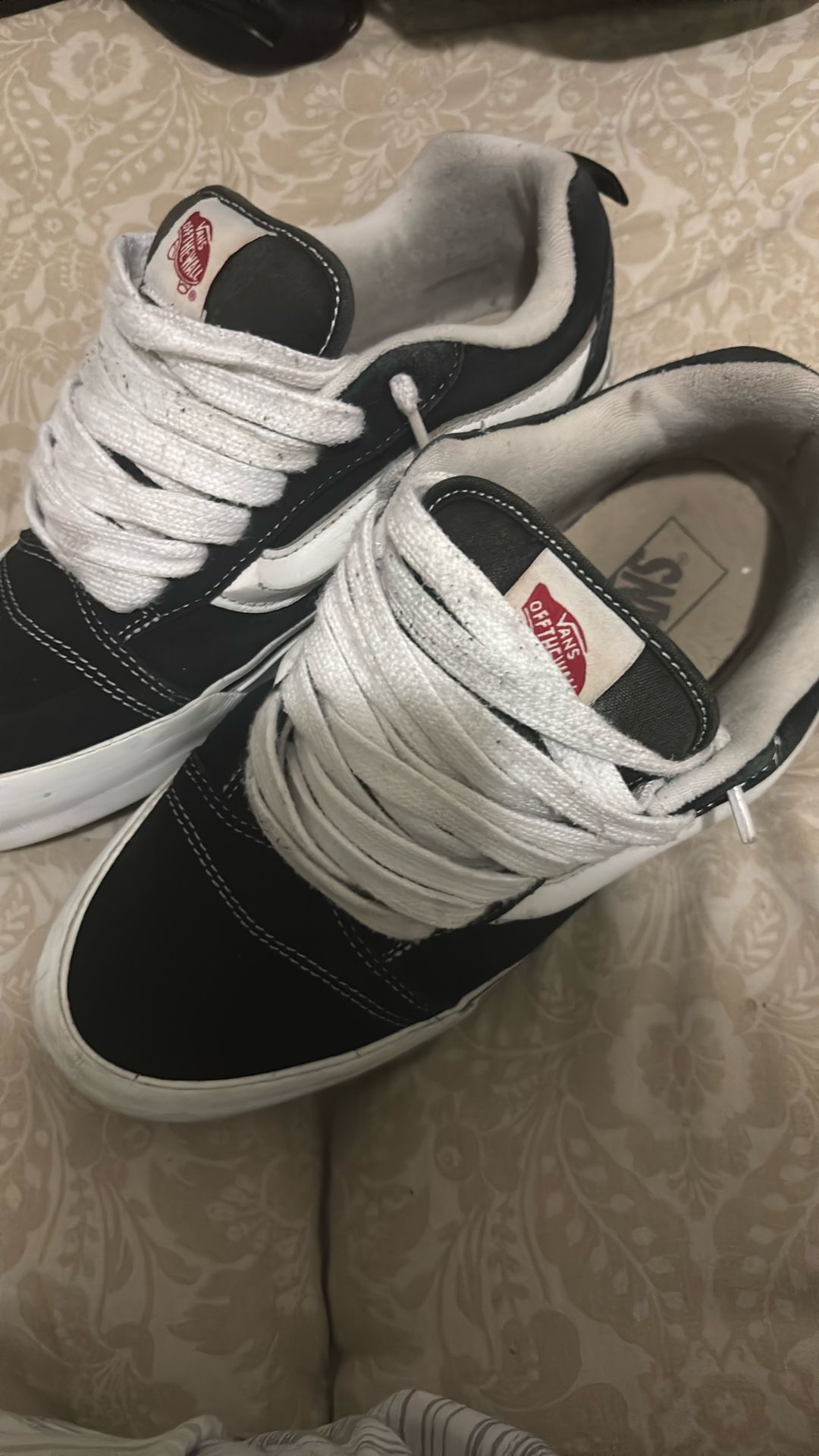 Vans new school Size 8